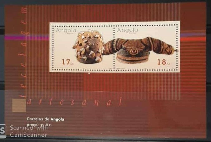 ANGOLA 2001 HAND WEAVING SOUV SHEET MNH