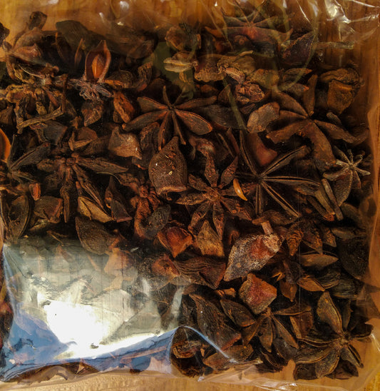 Kerala's Premium Freshly Harvested Star Anise - Unique Flavor and Aroma for Delightful Recipes