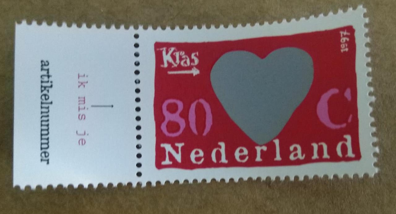 Netherlands scratch and reveal your love message. Scratch the heart and see your love message.