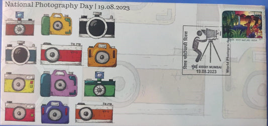 National Photography 📸 day special cancellation issued on 19-08-23 from Mumbai -on private cover.