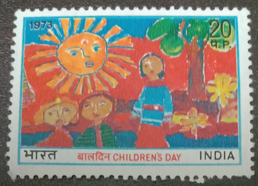 India -Mint 1973 National Children's Day.