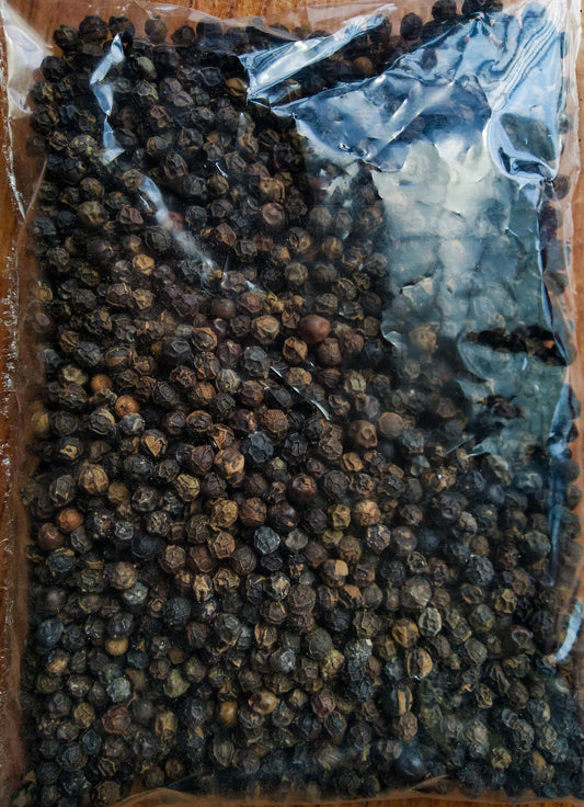 Freshly Harvested Kerala Black Pepper - Add a Pungent Kick to Your Dishes!
