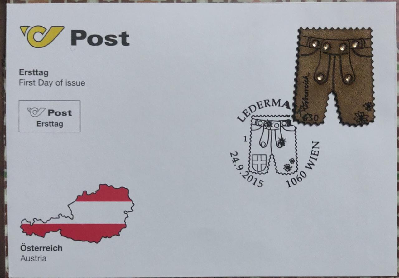 अजीब पैंट के आकार के स्टैम्प पर ऑस्ट्रिया बहुत ही दुर्लभ और सुंदर एमएस एफडीसी- स्टैम्प असली चमड़े से बना है और इसमें 6 स्वार्स्की क्रिस्टल हैं।