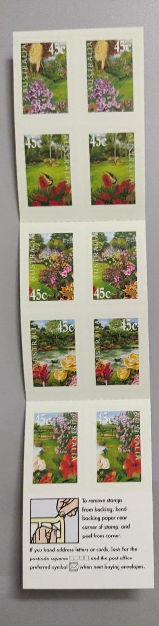 Australia's flowers scented booklet with 10 self adhesive stamps.