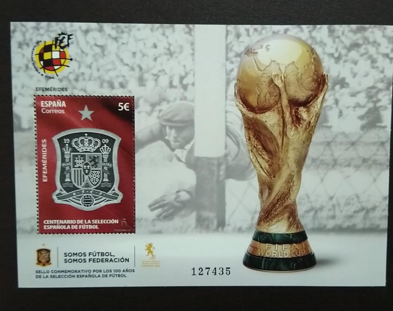 Spain-Big ms on World Cup football with calcograpgy