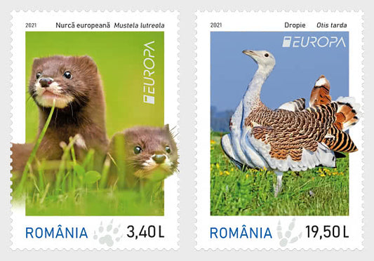 Romania beautiful glow in dark stamps.
